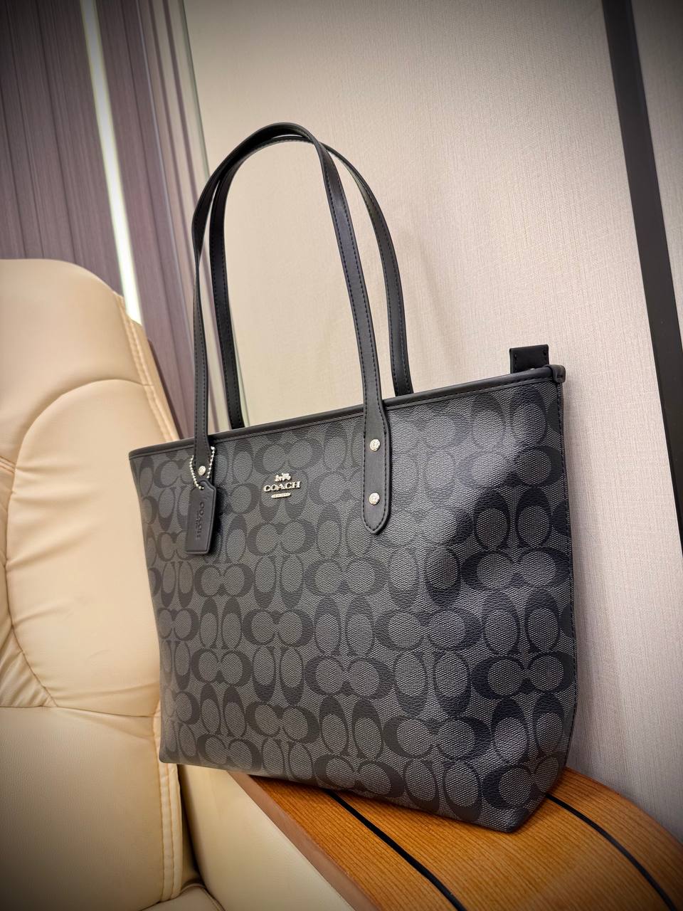Coach City Zip Tote in Signature Canvas