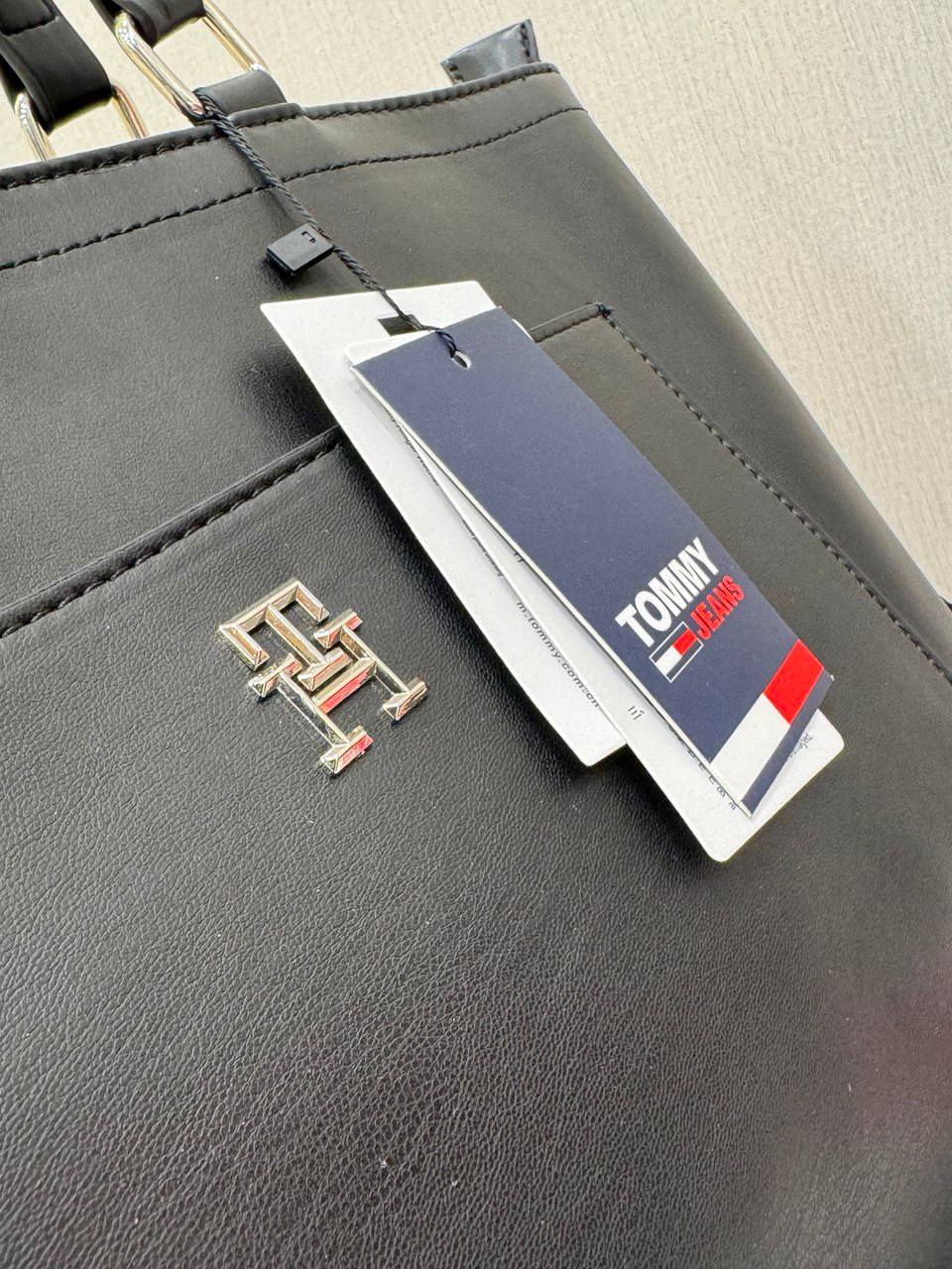 Tommy Hilfiger Tote Bag