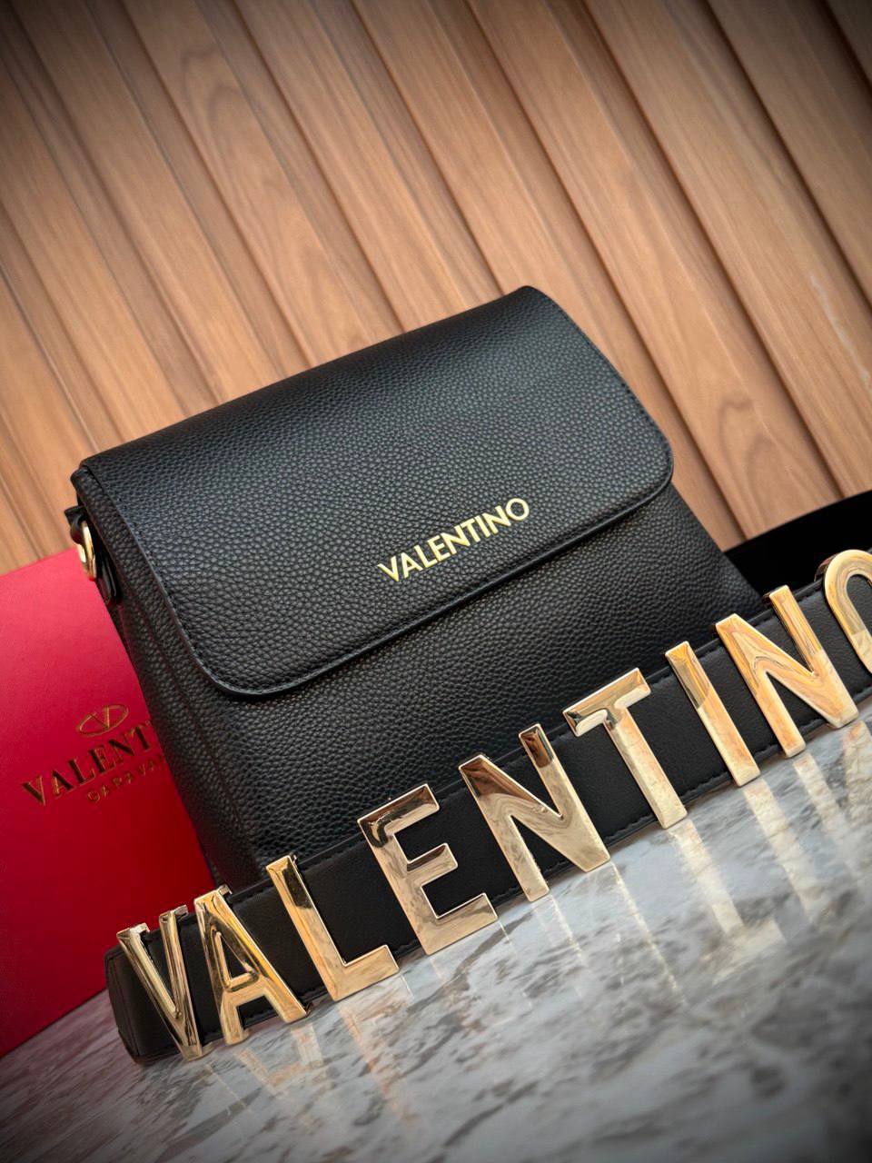 VALENTINO Alexia Medium Shoulder bag