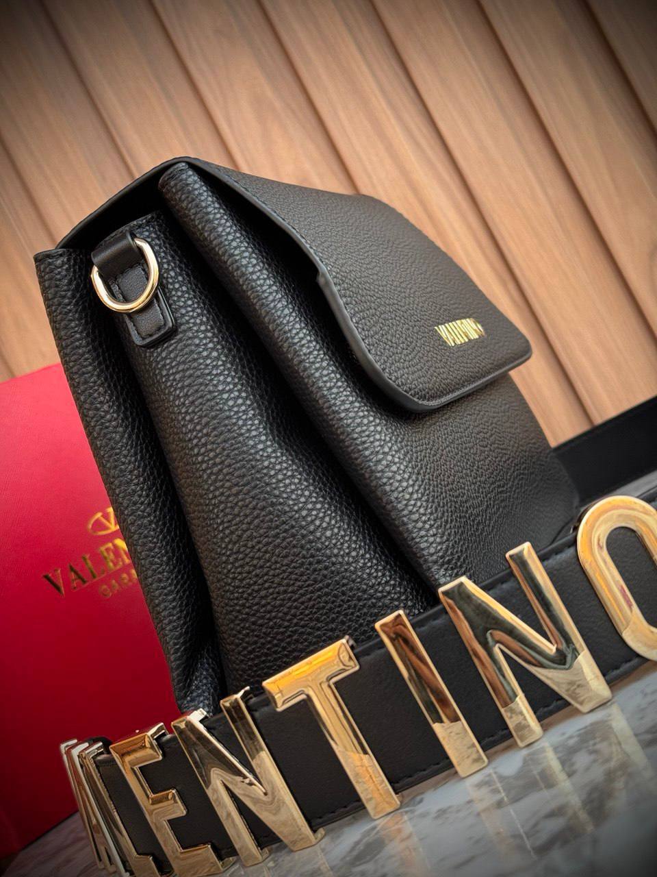 VALENTINO Alexia Medium Shoulder bag