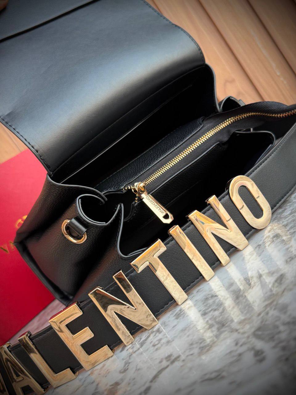 VALENTINO Alexia Medium Shoulder bag