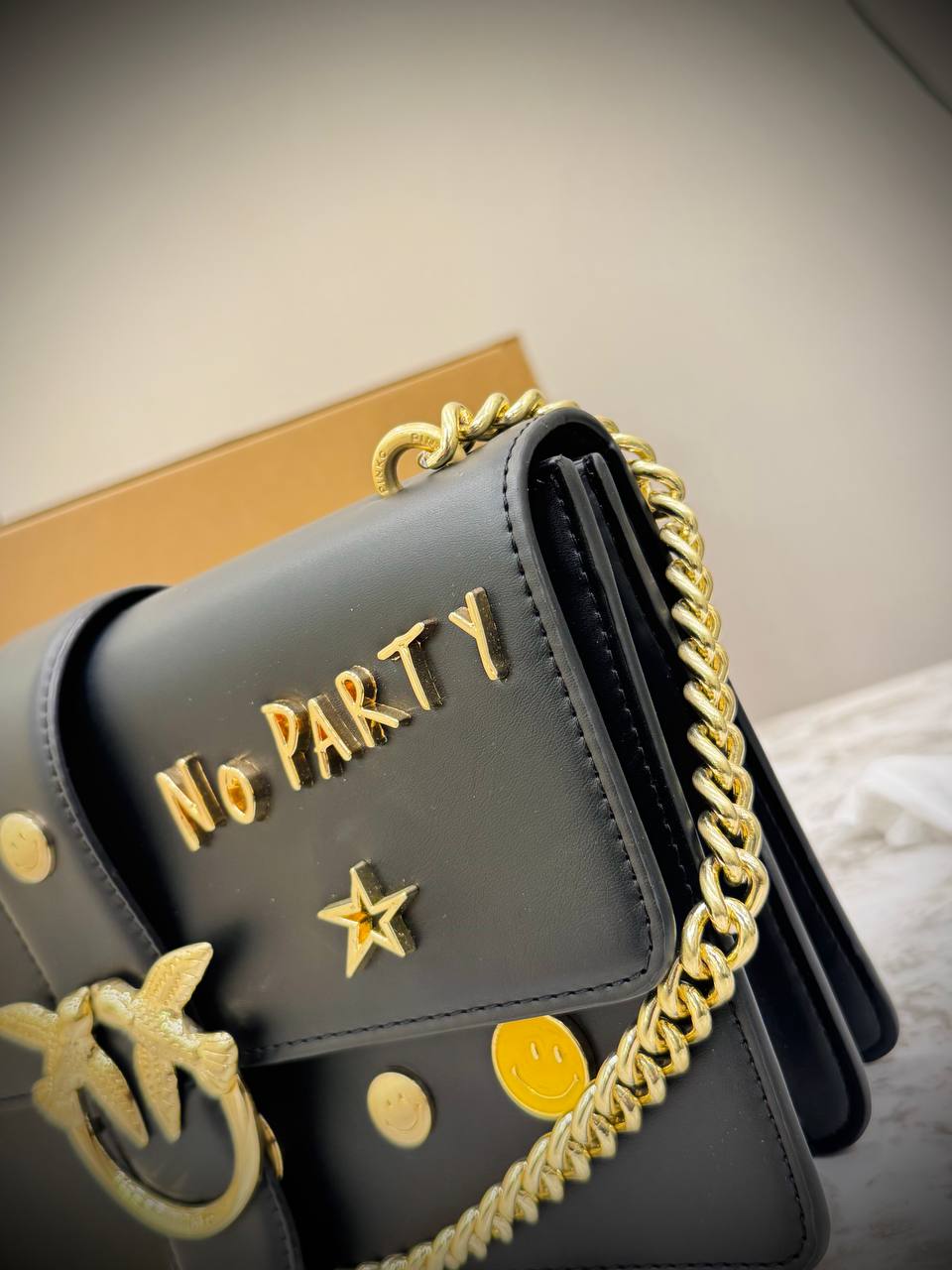 Pinko Love Bag in Smooth Leather with Graffiti Lettering