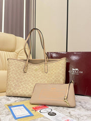 Coach City Tote XL in Signature Canvas with Wristlet Pouch